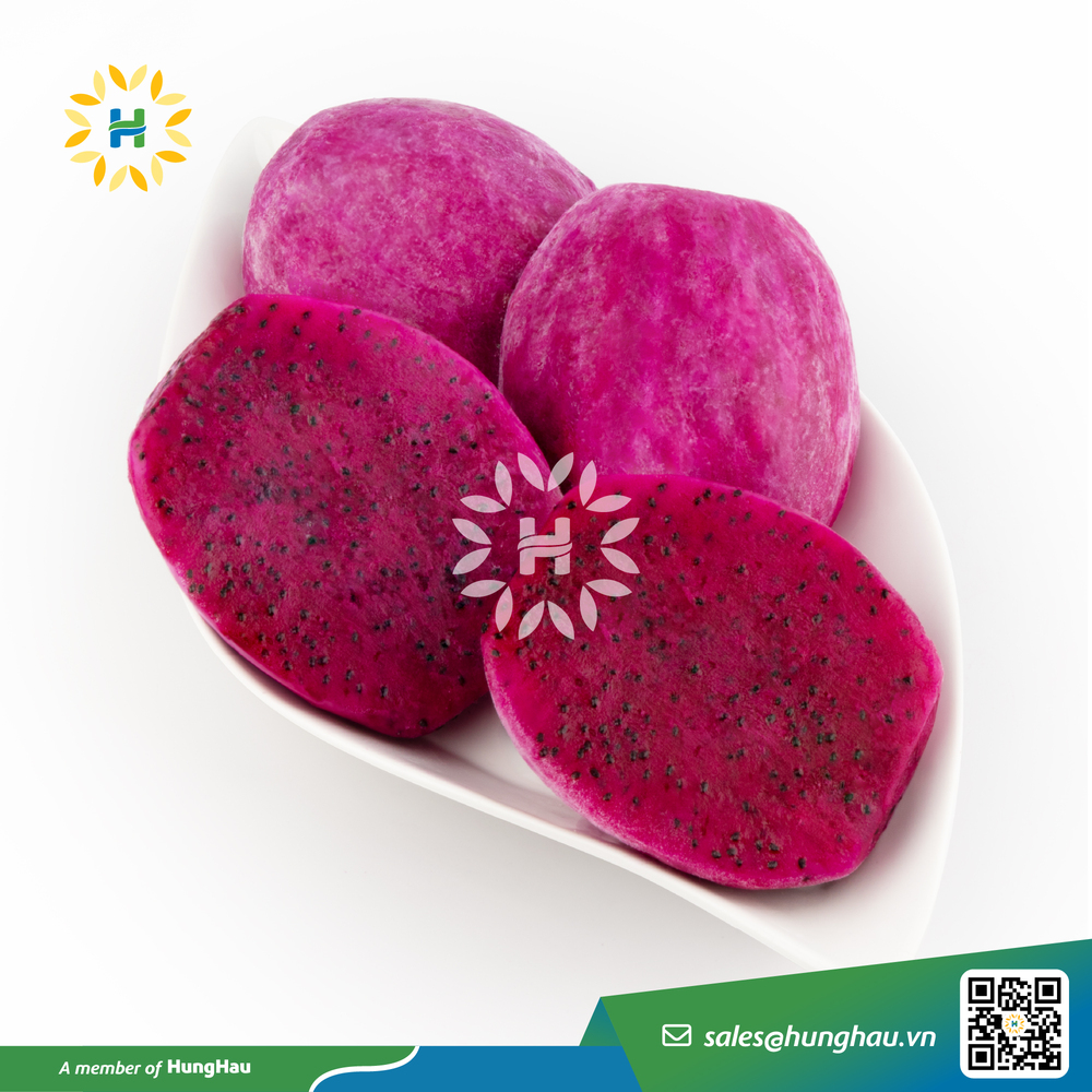 Thanh long cắt một nửa