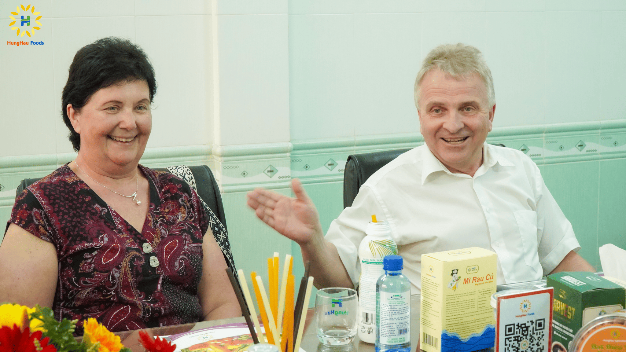 The delegation of German businesses visited the frozen fruit production line at the HungHau Vegetable factory.