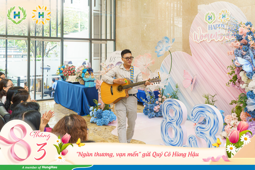 “cánh mày râu” đã gửi đến Quý Cô những lời chúc tốt đẹp, những bó hoa tươi thắm cùng những phần quà ý nghĩa