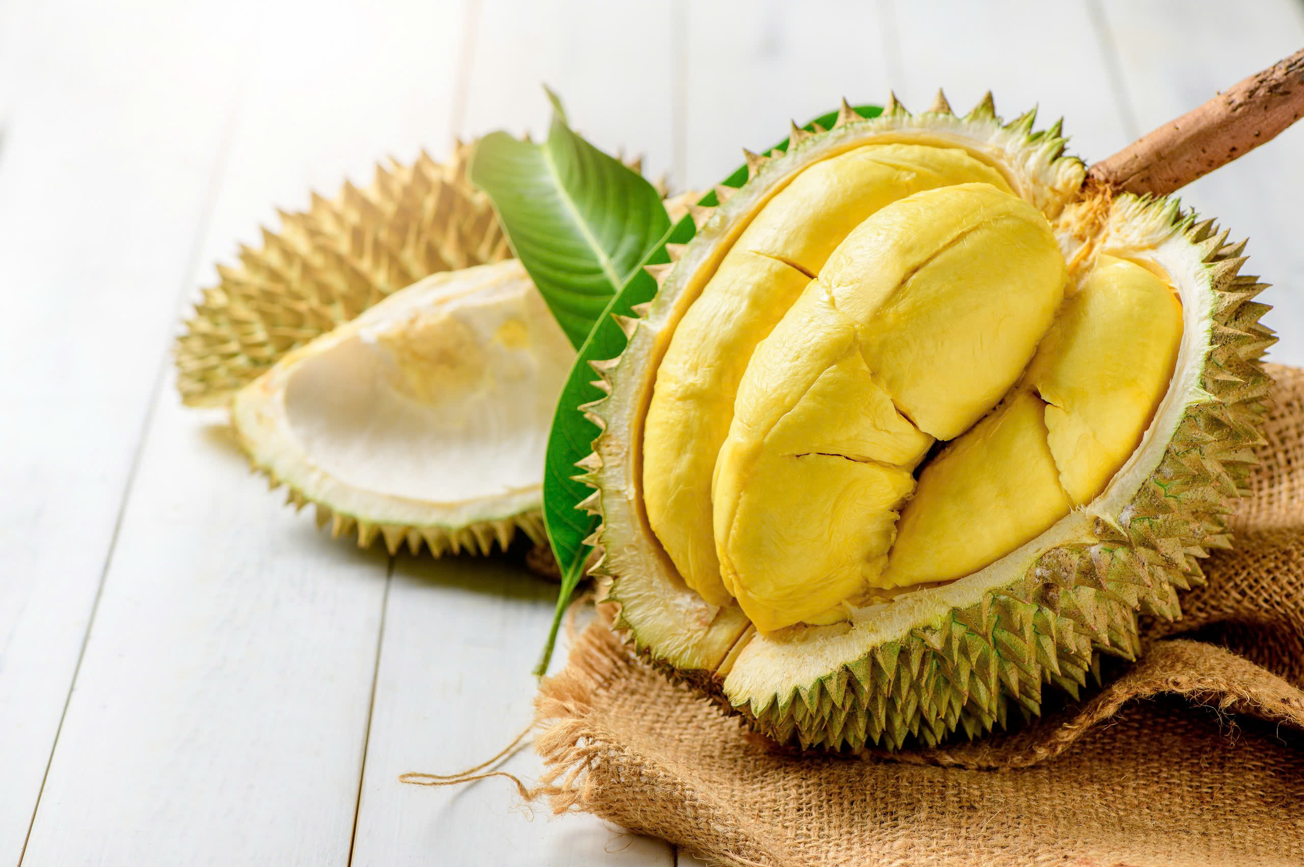 Sầu riêng Ri6 cơm vàng óng
